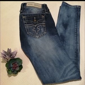Rock Revival Alicia Skinny Jeans